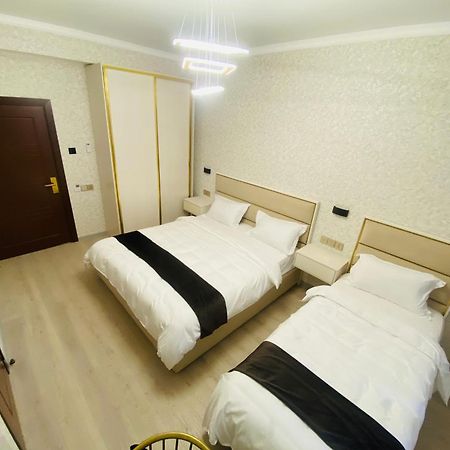 Baland Hotel 두샨베 외부 사진