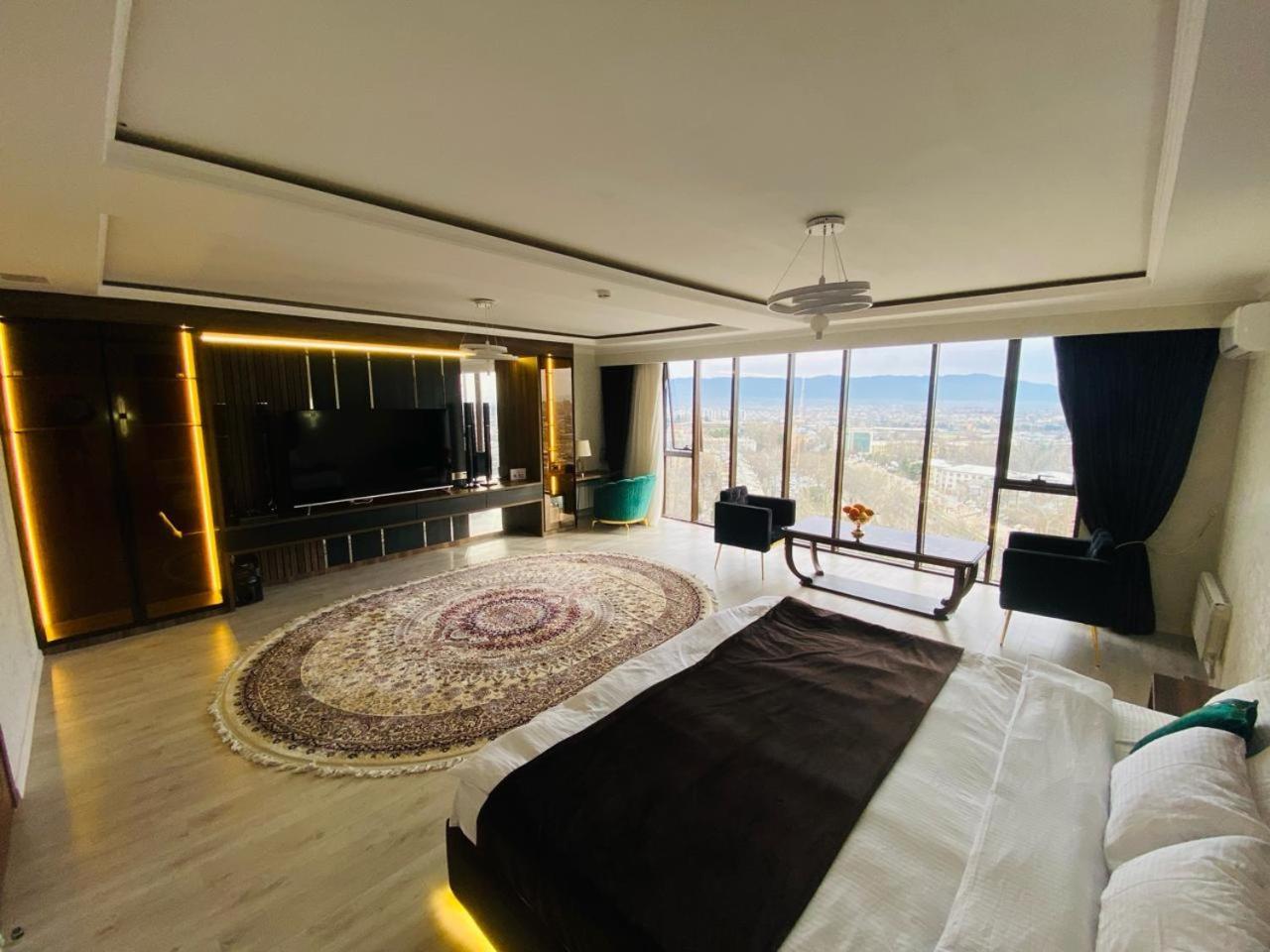 Baland Hotel 두샨베 외부 사진