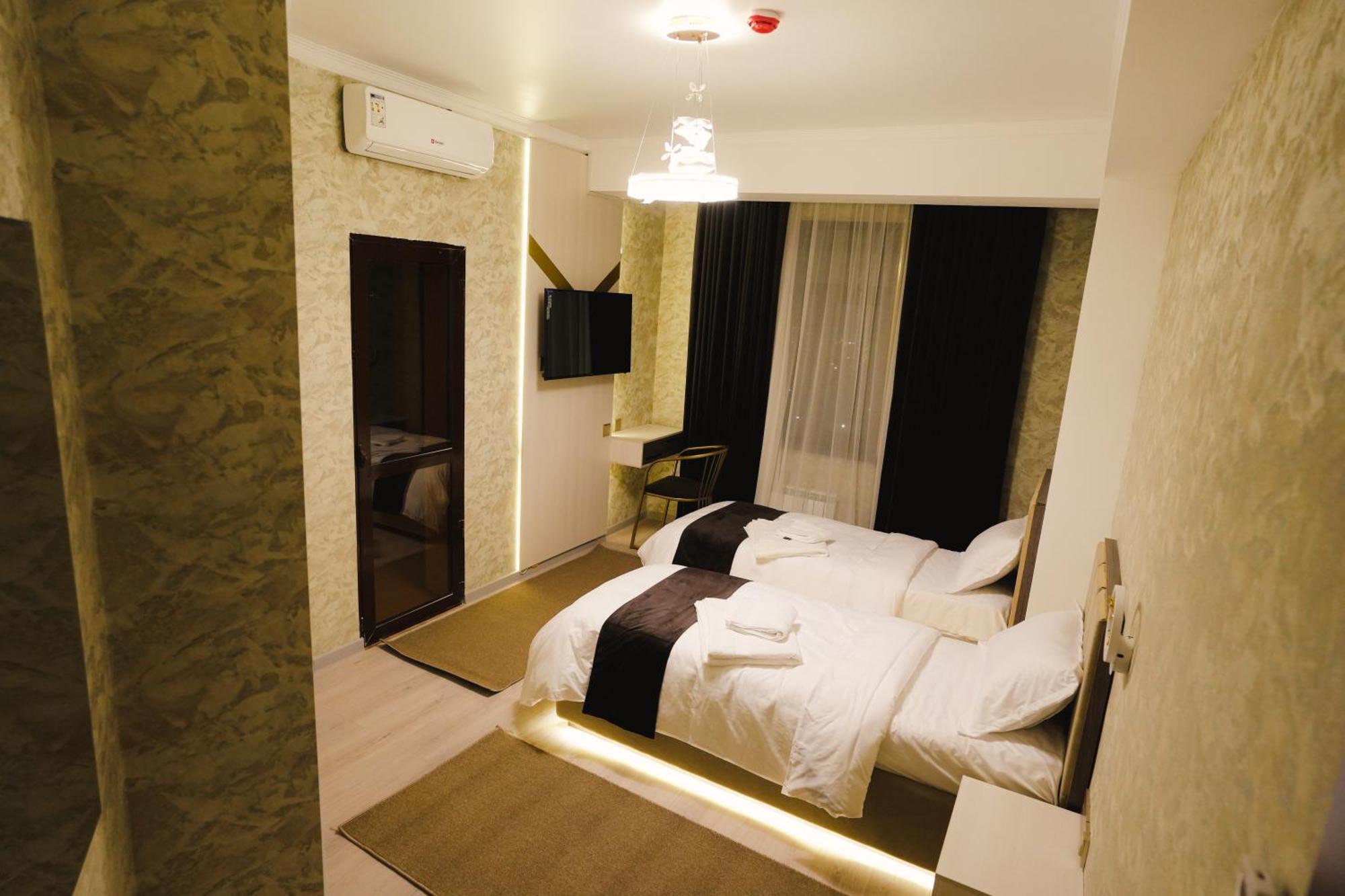 Baland Hotel 두샨베 외부 사진