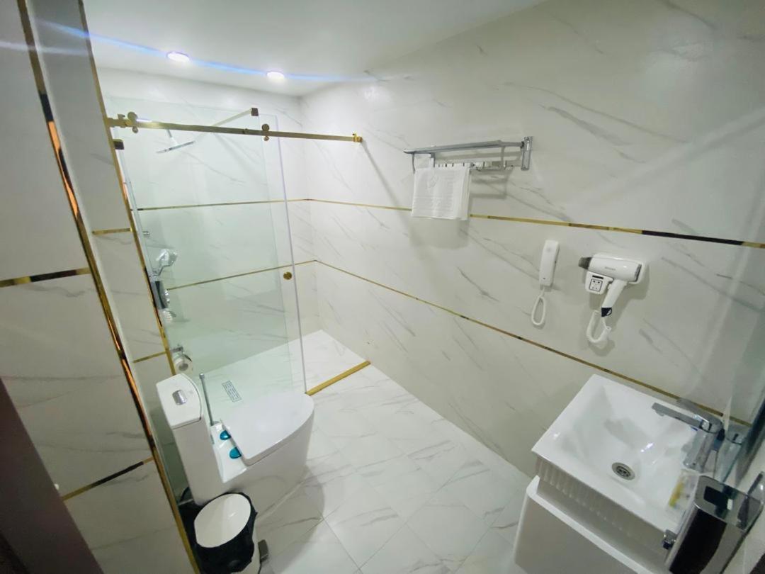 Baland Hotel 두샨베 외부 사진